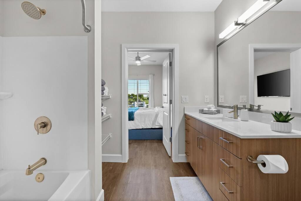 Beverly Hills Suite Penthouse The Gulch 내슈빌 외부 사진